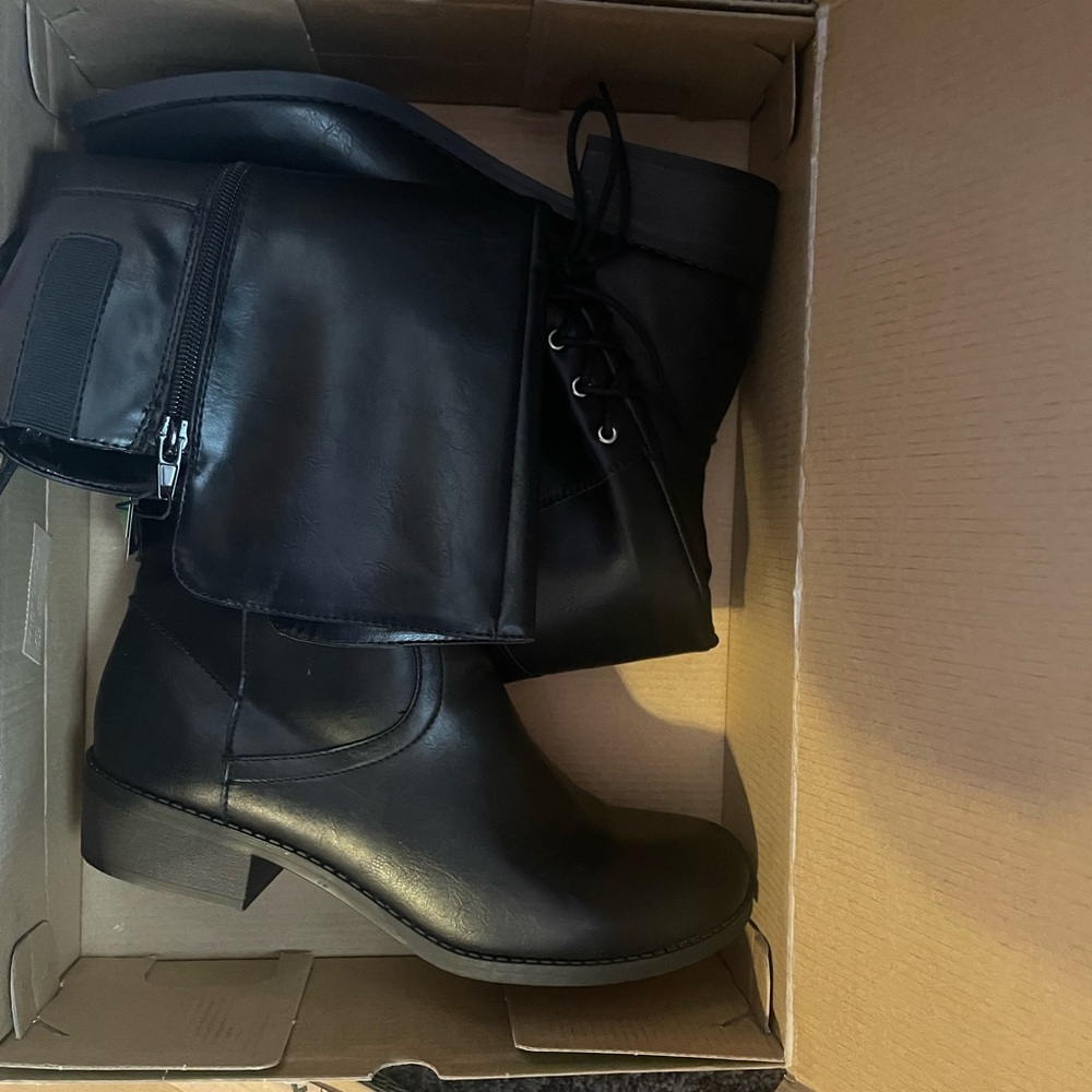 Black boots